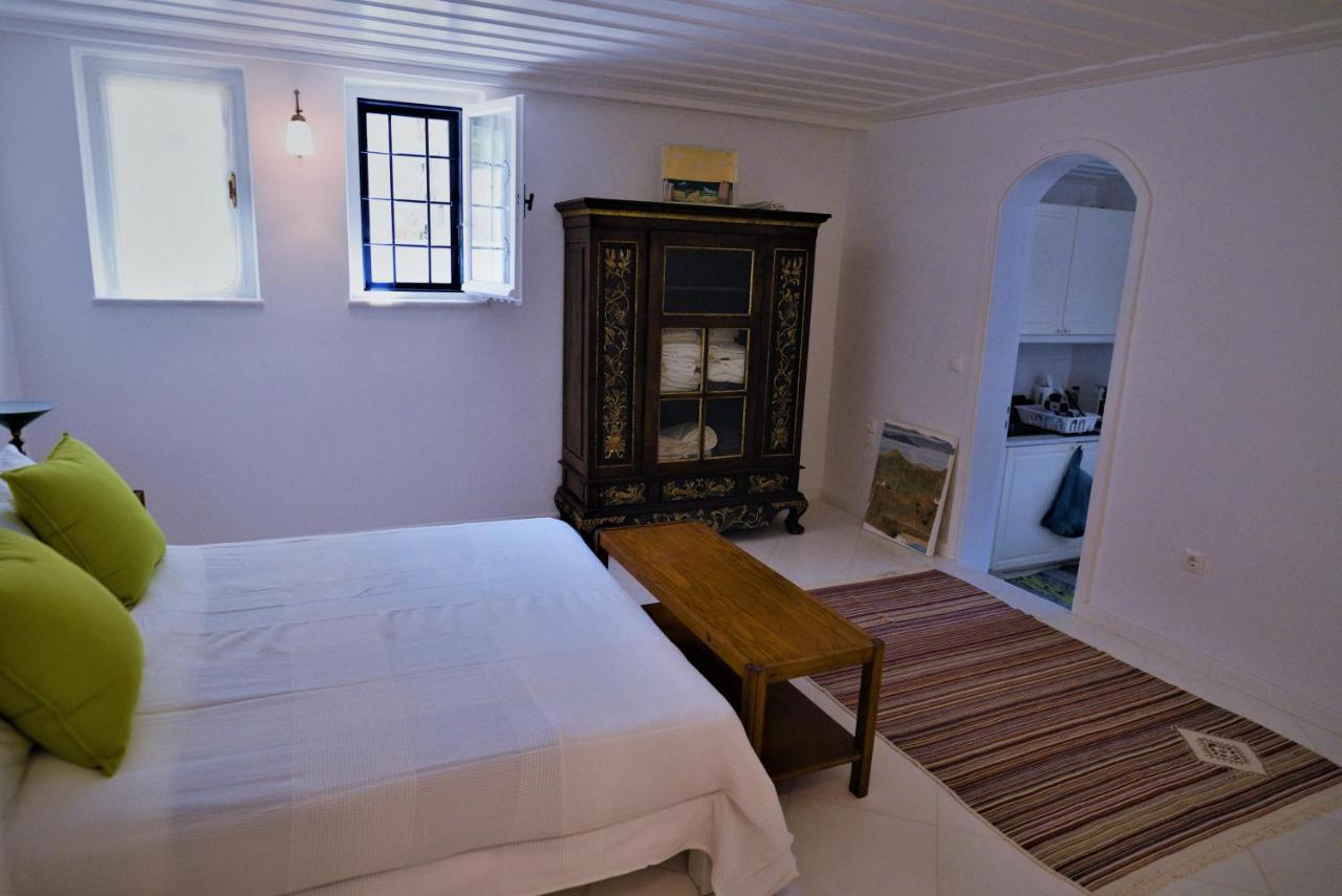 Sunset Hydra Apartmán